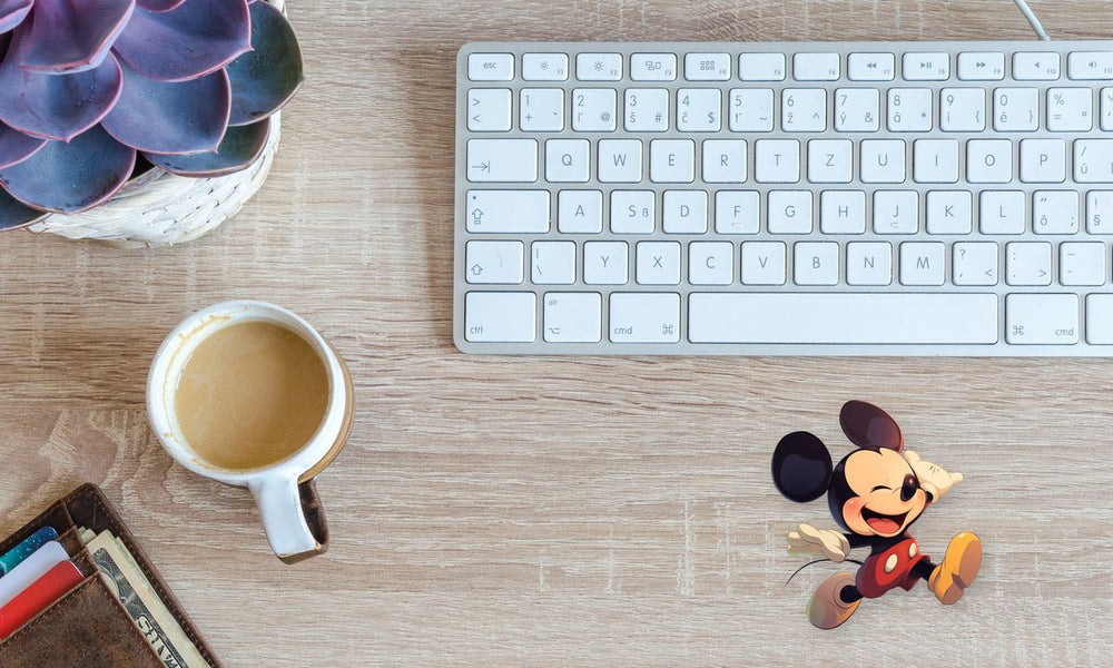 Mickey Mouse Happy Classic Sticker